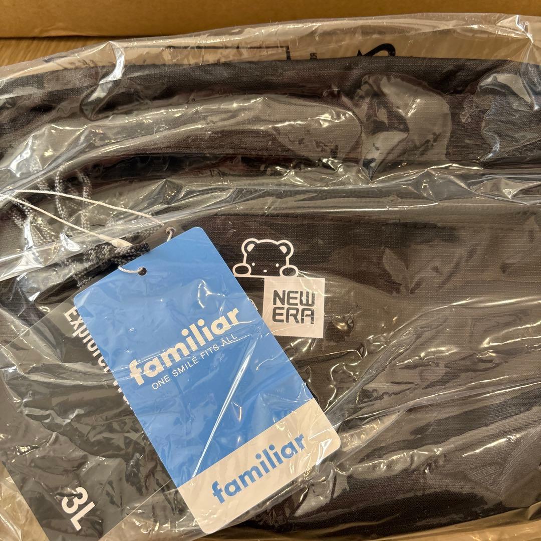 完売品】familiar×NEW ERA ボディバッグ ファミリア ニューエラ - メルカリ