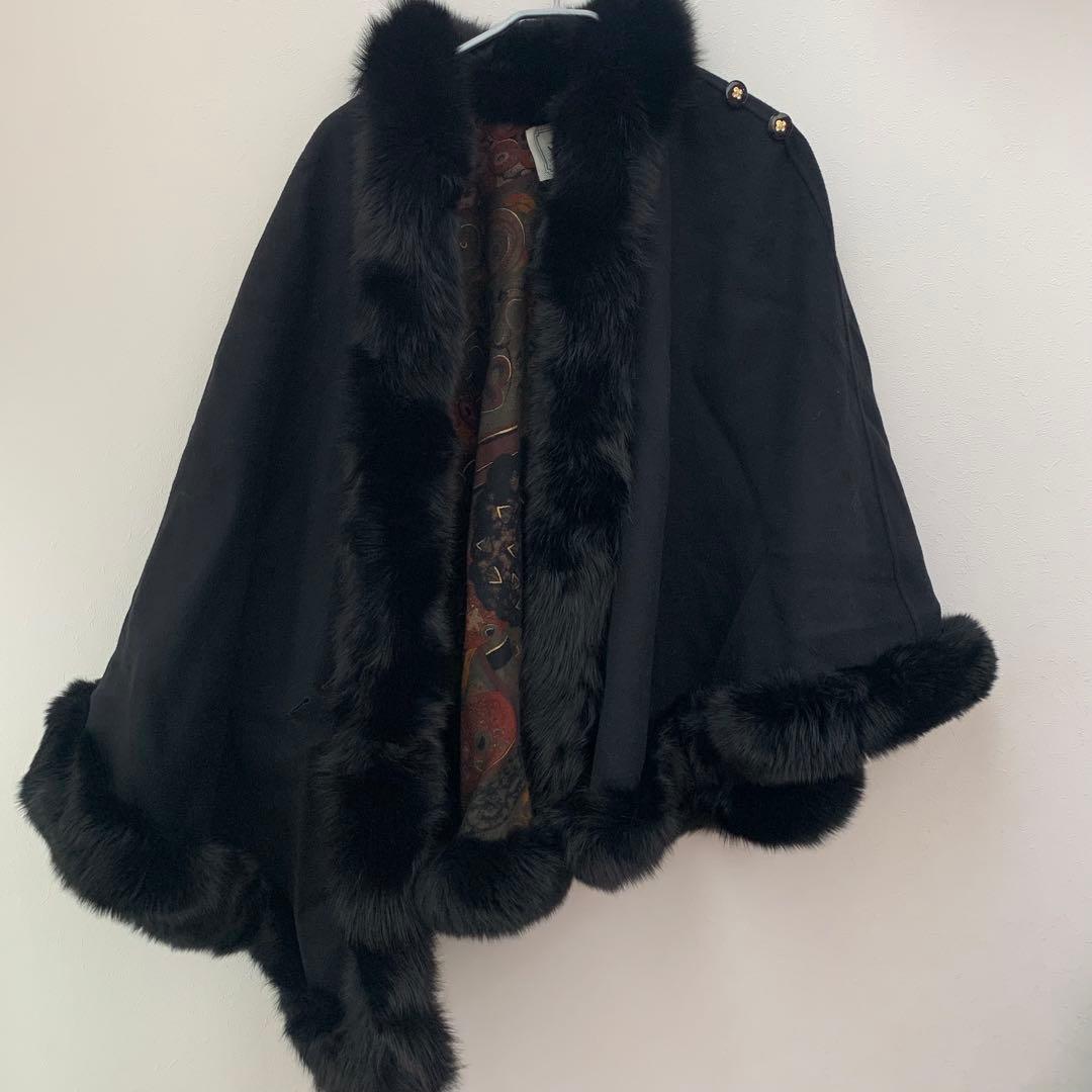 美品⭐︎vivreビブレ　黒　カシミヤ　ケープ　フォックスファー付　ポンチョコート ラッピング無料】【Merfirge】カシミヤ & ウール ケープ コート SAGA