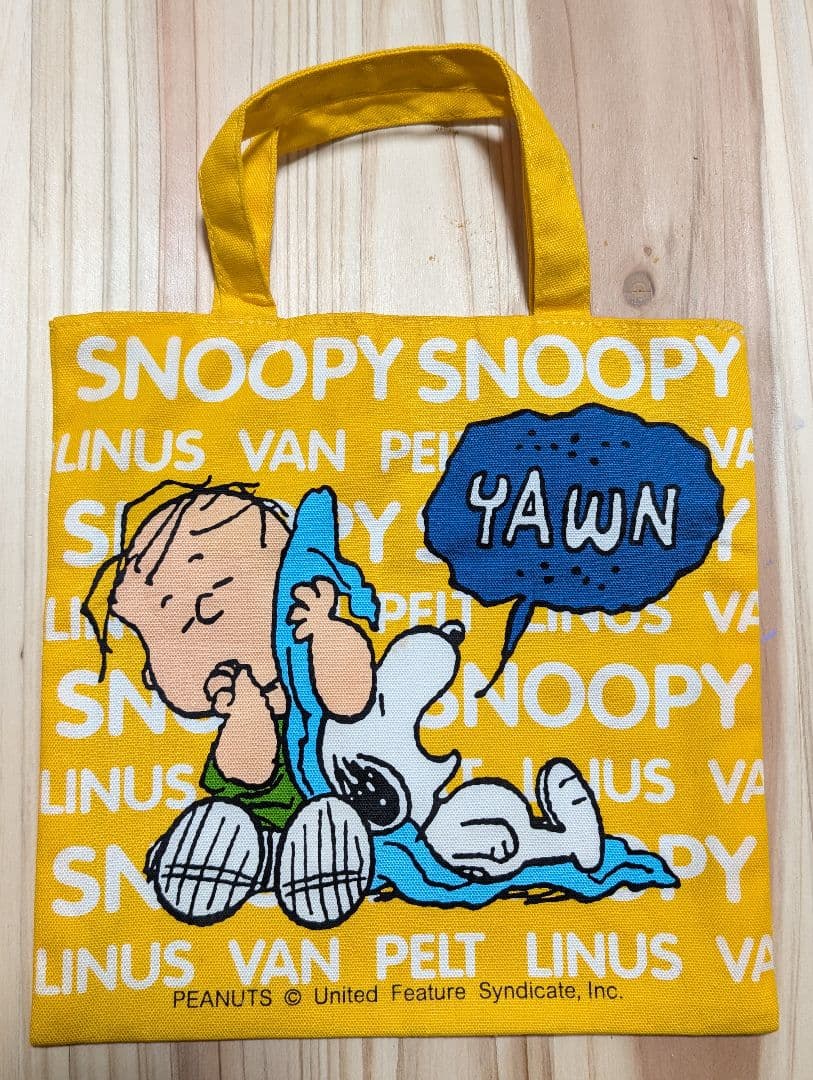 ファミリア スヌーピー peanuts ミニウエストポーチ昭和レトロ 美品