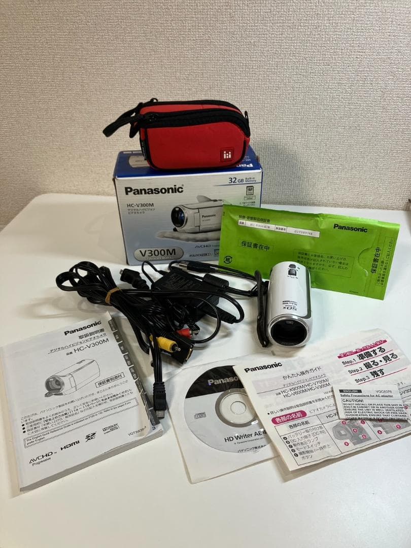 パナソニック Panasonic HC-V300M ビデオカメラ 箱・ケース付 概要 デジタルハイビジョンビデオカメラ HC-V300M | デジタルビデオ