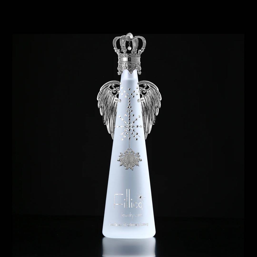 フィリコ Fillico 新品未開栓 ボトルとアクセサリーセット 楽天市場】NEW Fillico(フィリコ) フロスト 720ml2本＋キング クイーン