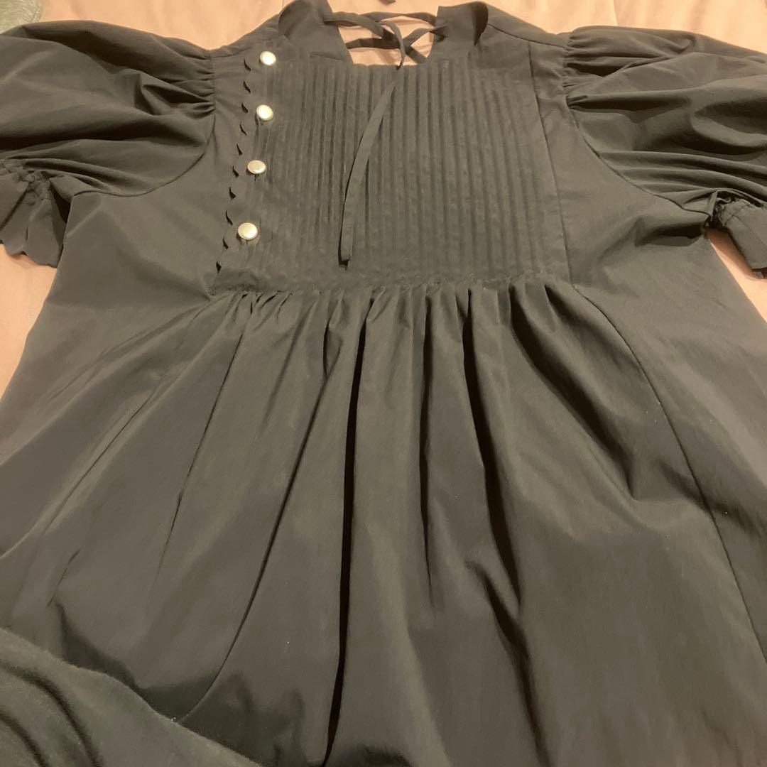 ロージーモンスター カップケーキブラウス - メルカリ