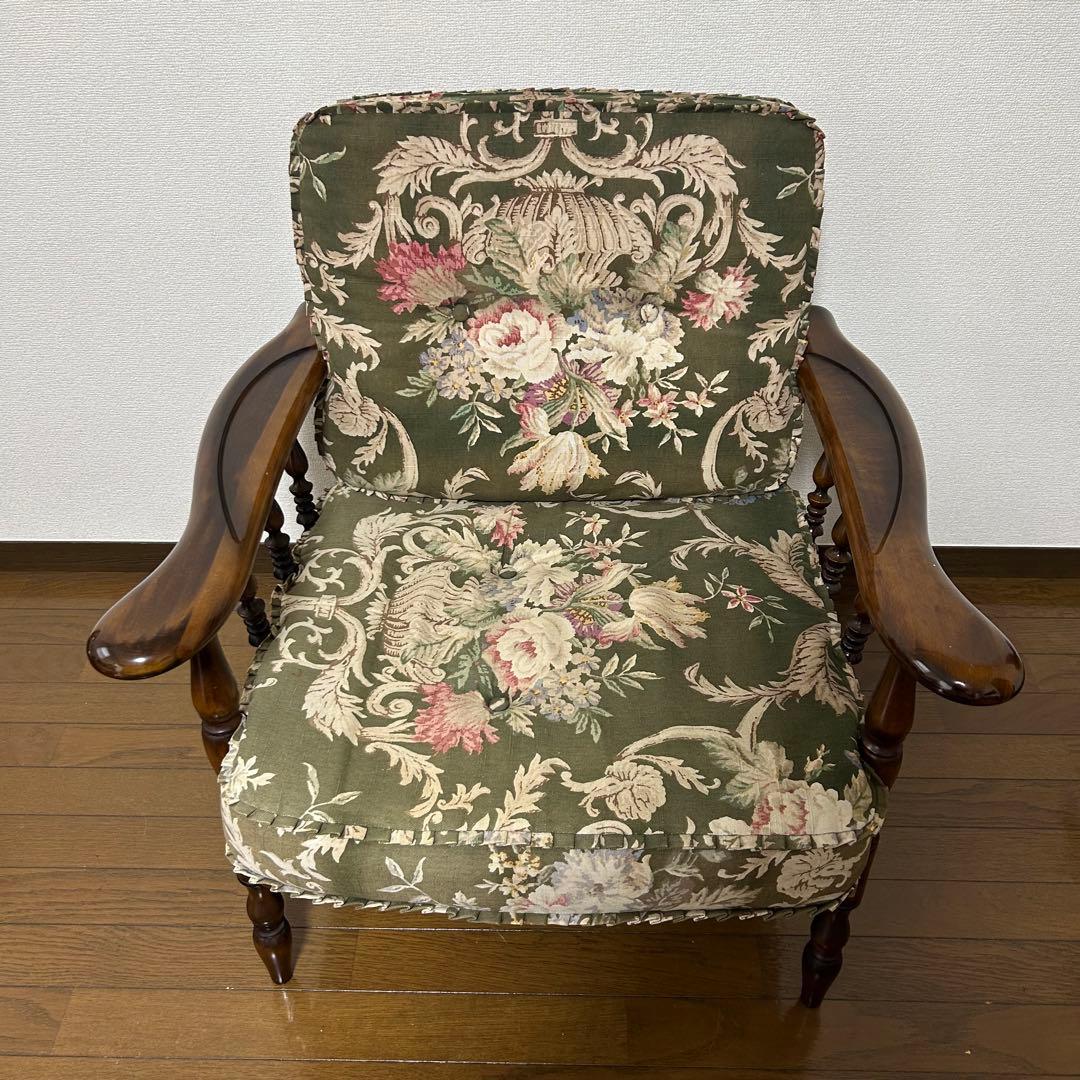 カリモク コロニアル リクライニング アームチェア