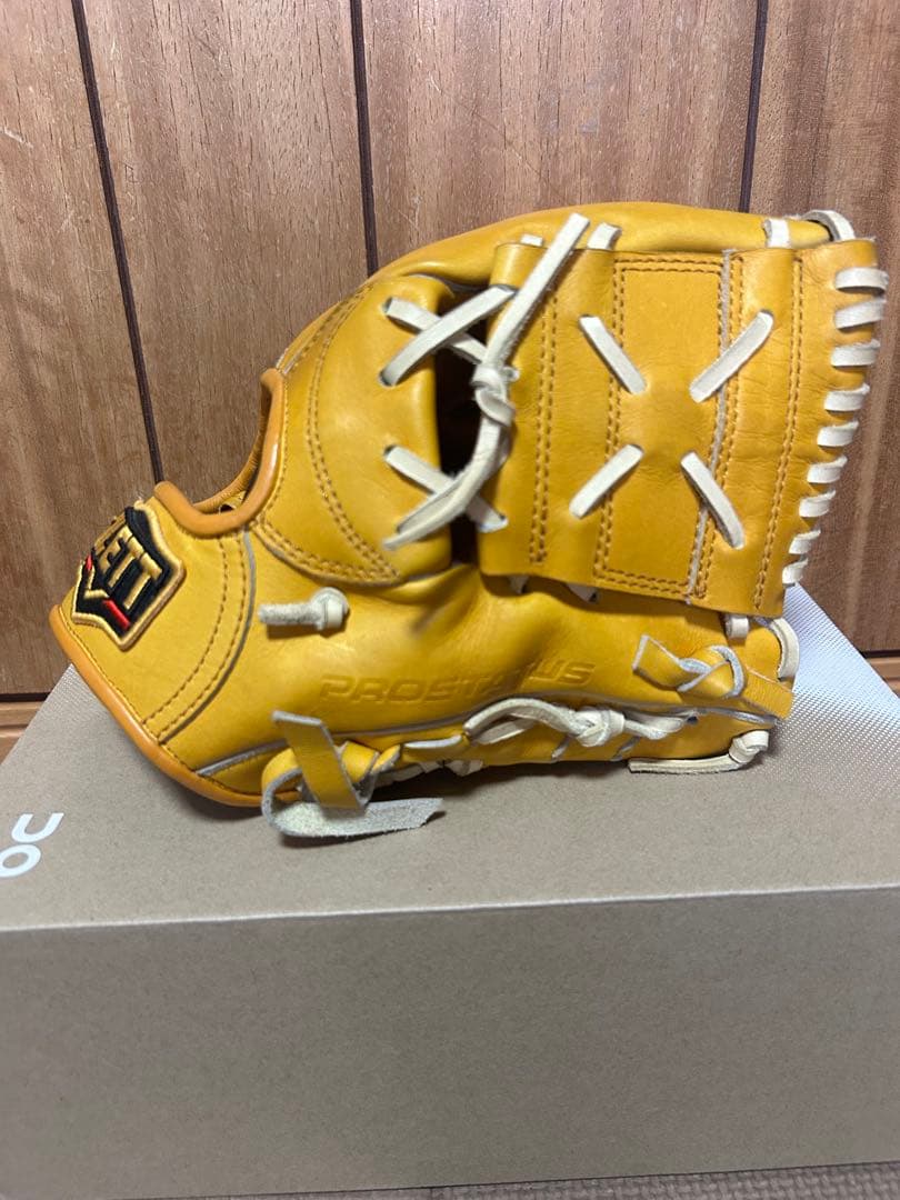 ZETTプロステイタス　二塁手、遊撃手用　硬式グローブ PRO（まめいた） ゼット ZETT プロステイタス PROSTATUS 硬式用グラブ