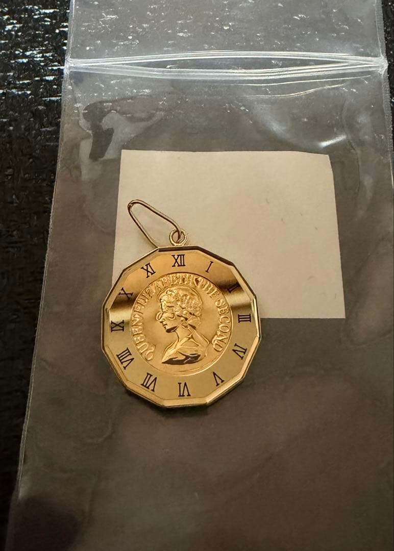Ｋ18 18金 エリザベス　 ペンダントトップ K18 エリザベス コインペンダントトップ 14mm レディース エリザベス2