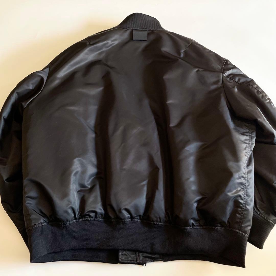 web限定◇希少4XL ユニクロ +J ハイブリッドダウン MA-1 ジャケット