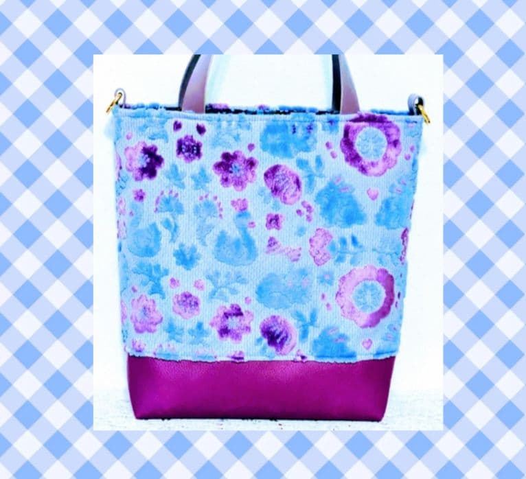 特別価格】 ✿ジョリーフルール✿ ♡サテン生地＆合皮のトートバッグ