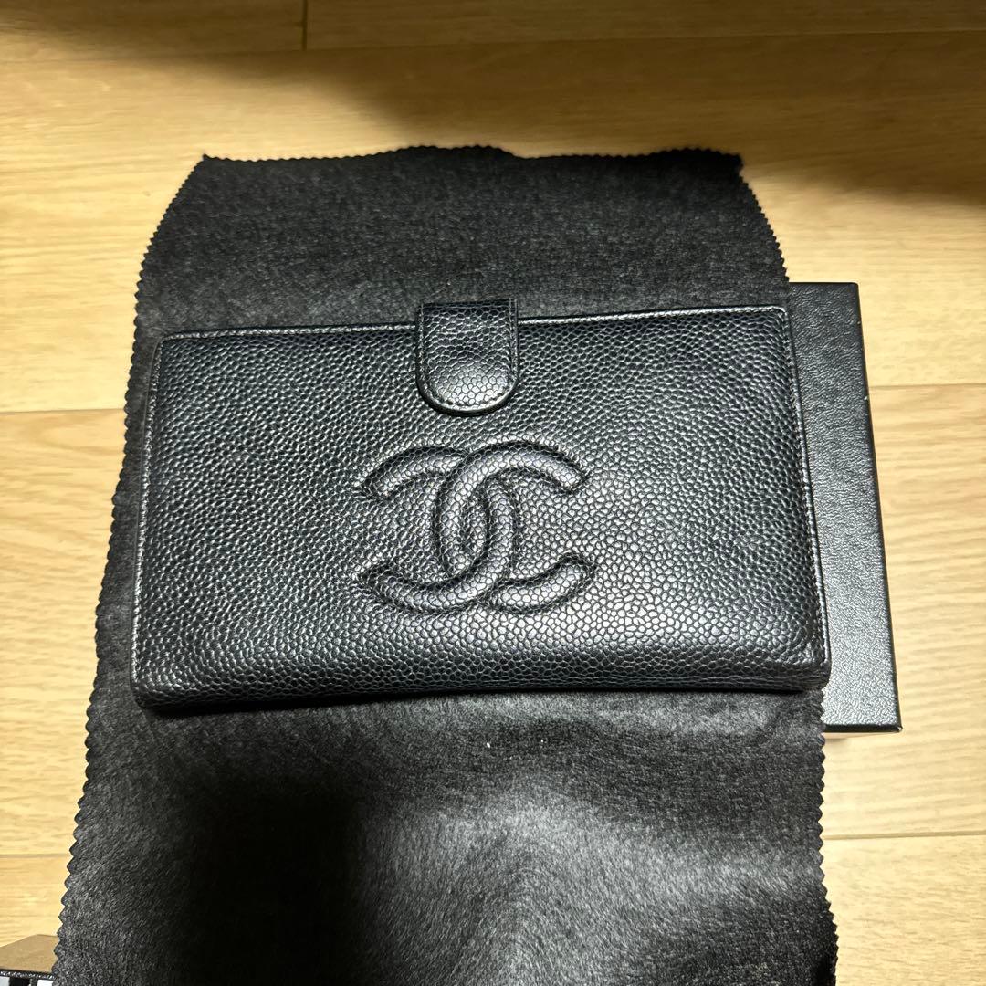期間限定！CHANEL キャビアスキン がま口 正規品保証1161 - メルカリ