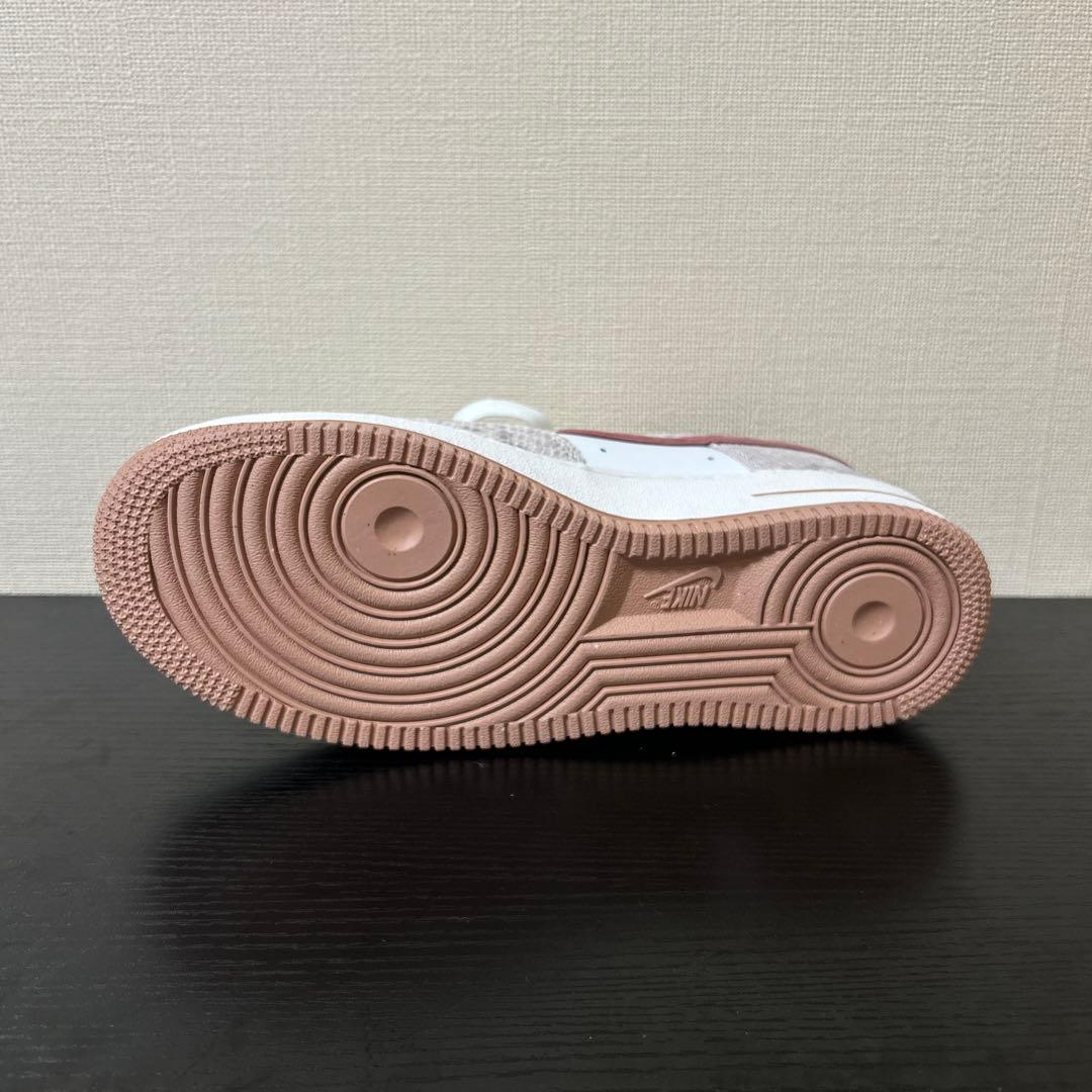 ナイキ エア フォース ワン 25センチ サミットホワイト 蛇 - メルカリ