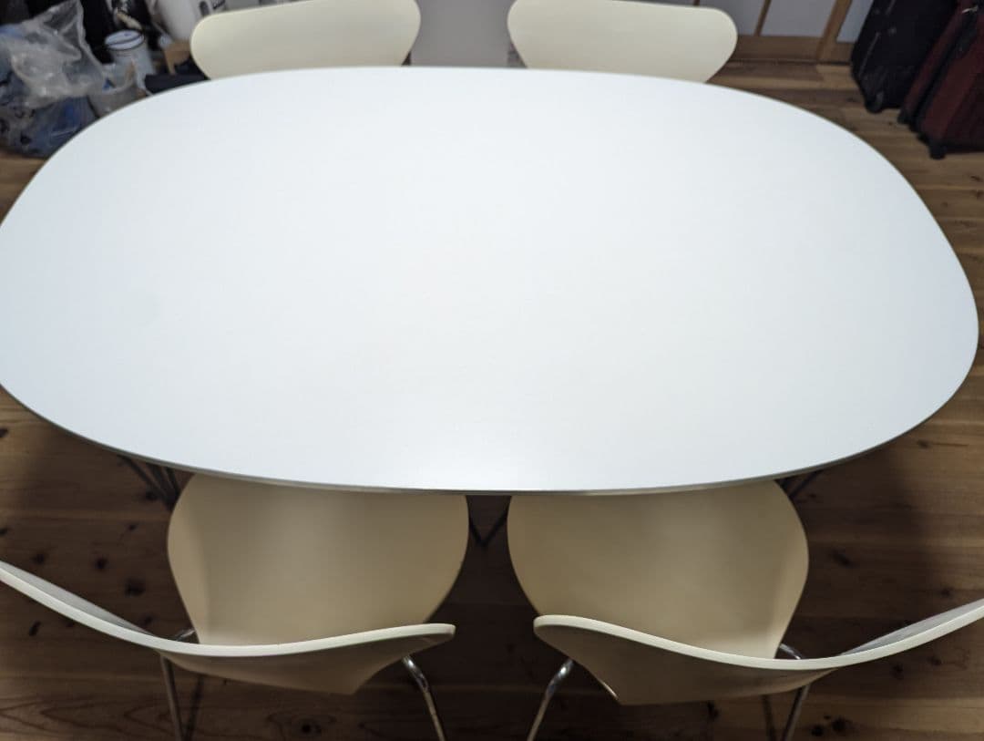 フリッツハンセン　スーパー楕円テーブル&セブンチェア4脚セット フリッツ・ハンセン 暮らしにエッセンスを 第1回「スーパー楕円