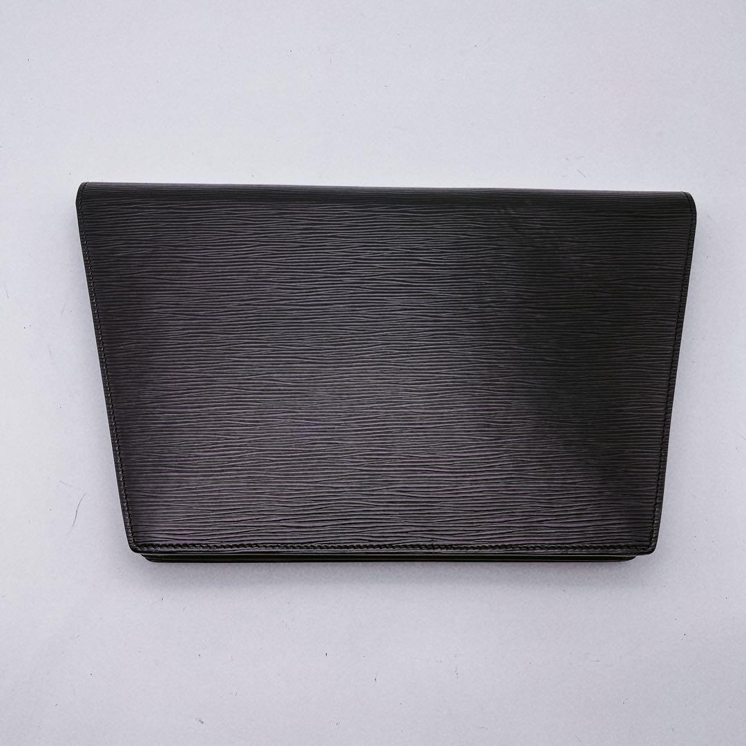 鑑定済】ルイヴィトン エピ 黒 トラペーズ GM クラッチバッグ セカンド