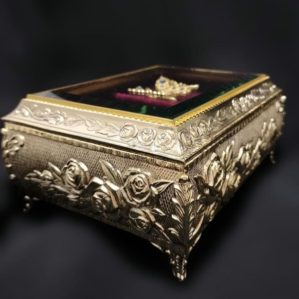 美品】小樽オルゴール堂 アンチモニーBOXオルゴール蝶々 星に願いを