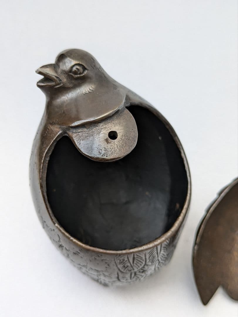 b304、時代金工 津村 亀女 作 古銅 亀銘 鶉香炉 鳥香炉 香具 細密細工