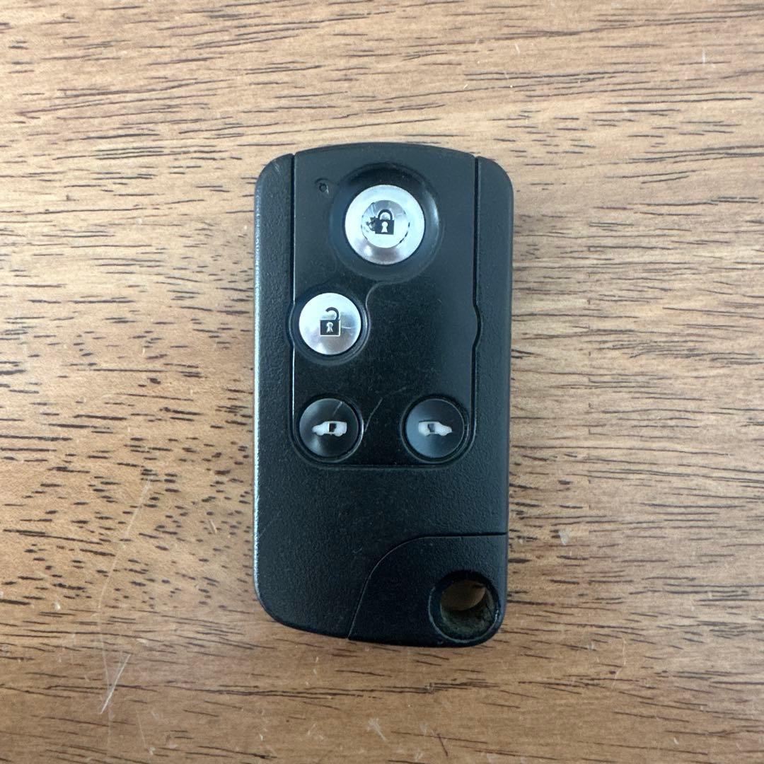 Honda フリード キーレスエントリーリモコン 黒 - メルカリ