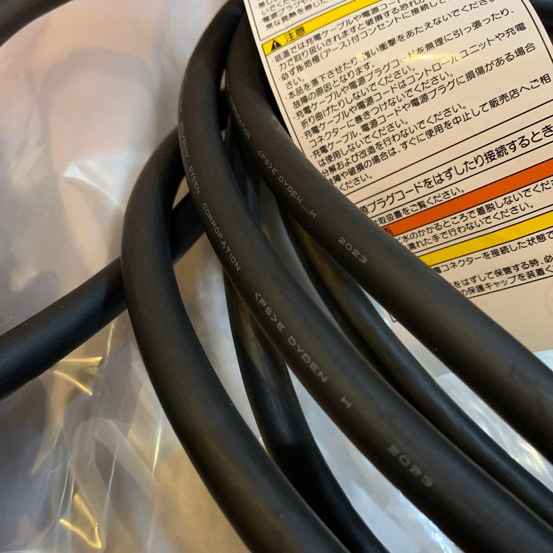 レクサス純正 PHV充電ケーブル G9060-76010 - メルカリ