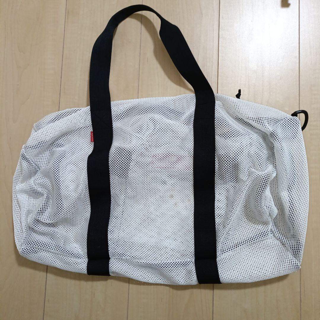 Supreme メッシュショルダーバッグ - メルカリ