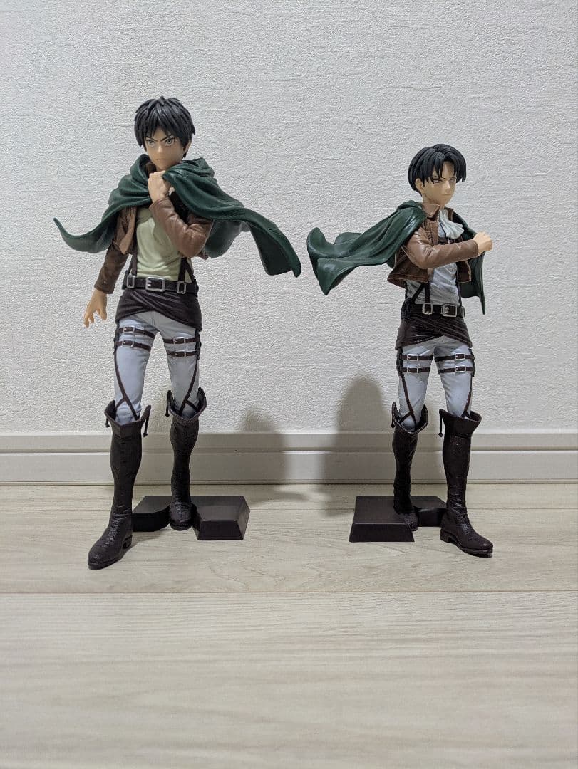 グランディスタ 進撃の巨人 エレン リヴァイ セット - メルカリ