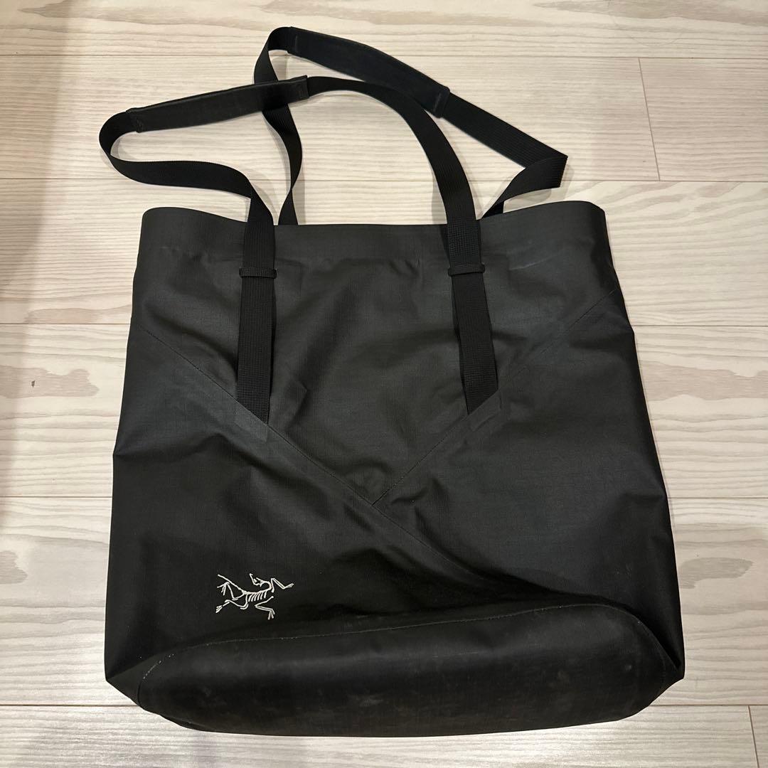 アークテリクス GRANVILLE 18 TOTE BLACK - メルカリ