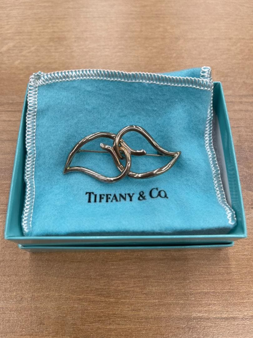 Tiffany & Co. ダブルリーフブローチ 4867北 - メルカリ