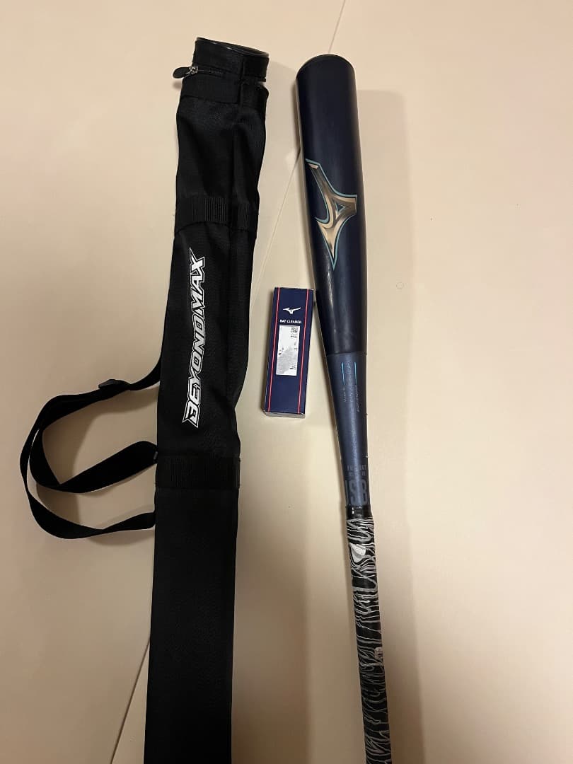 美品　ミズノビヨンドマックスレガシー83センチ（ケース付き） MIZUNO（ミズノ） あすつく ビヨンドマックス レガシー メタル 金属