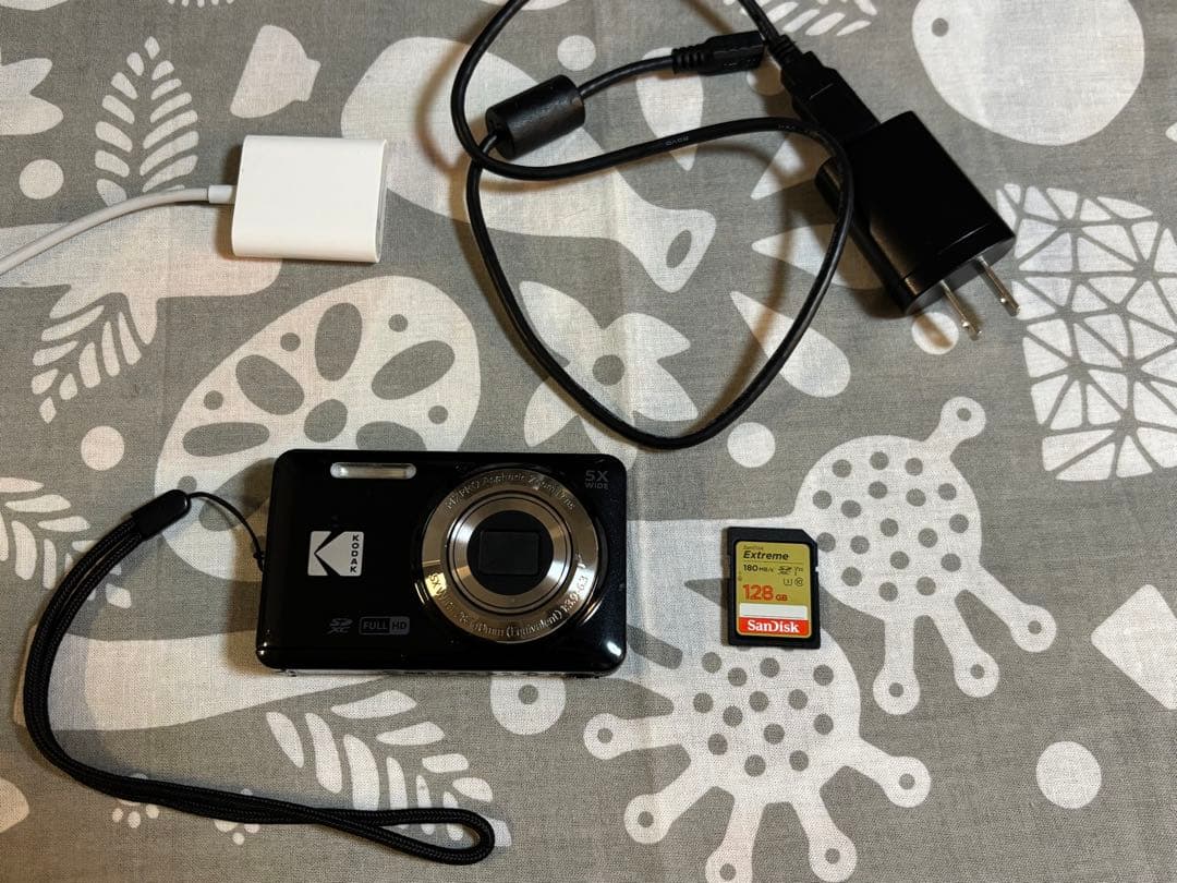 KODAK コダック PIXPRO 使いやすい ズーム FZ55 Amazon | KODAK (コダック) PIXPRO 使いやすい ズーム FZ55-RD 16MP