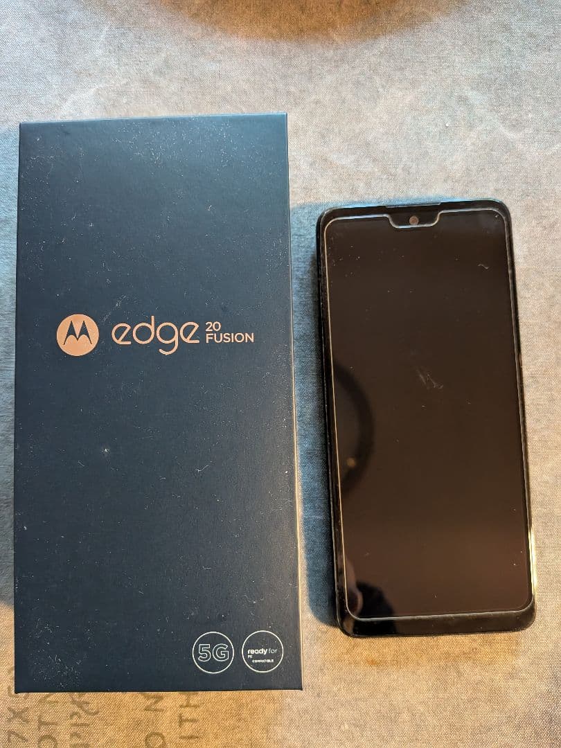 Motorola edge 20 FUSION 本体 ASCII.jp：「motorola edge 20」と 「motorola edge 20 fusion」は