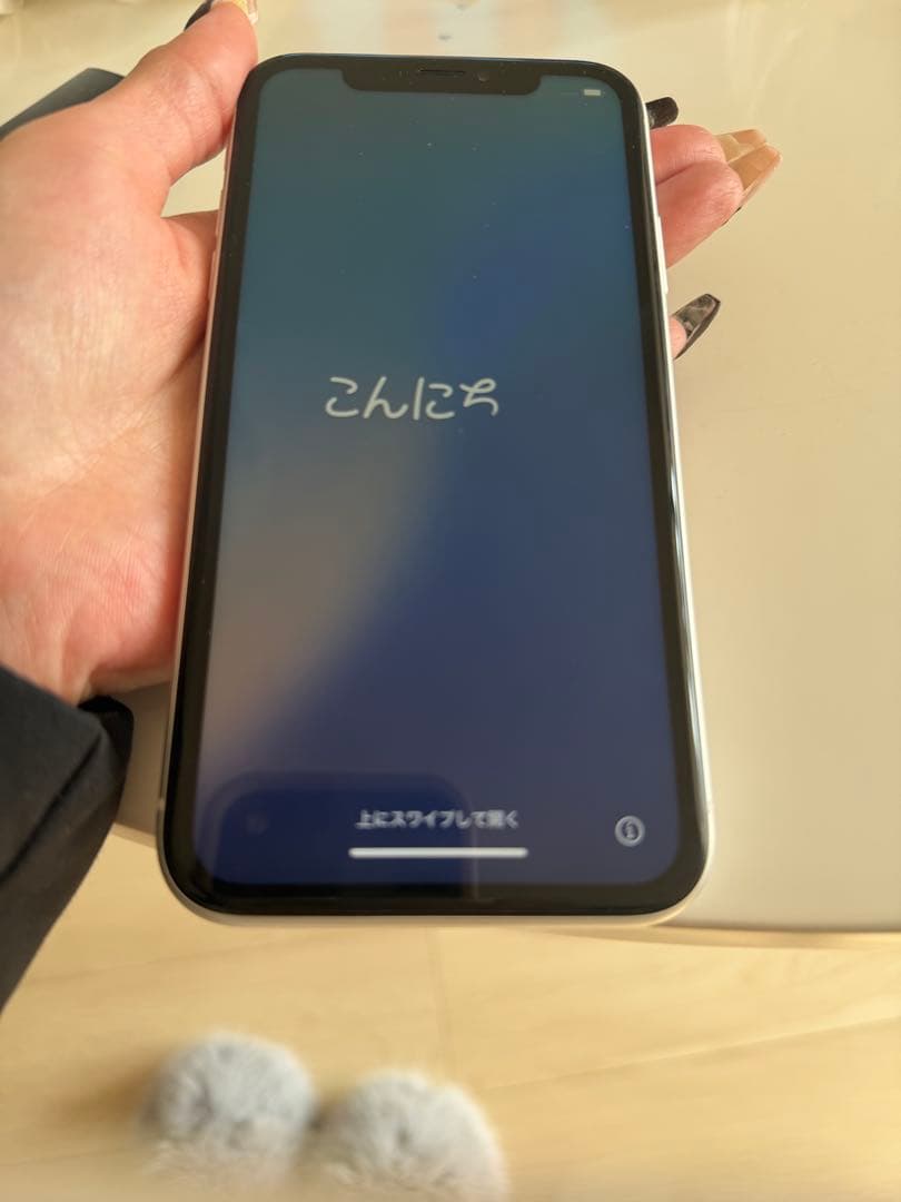 M*n様 Apple iPhone XR 64GB ホワイト Amazon | 【整備済み品】 Apple iPhone XR 64GB ホワイト SIMフリー