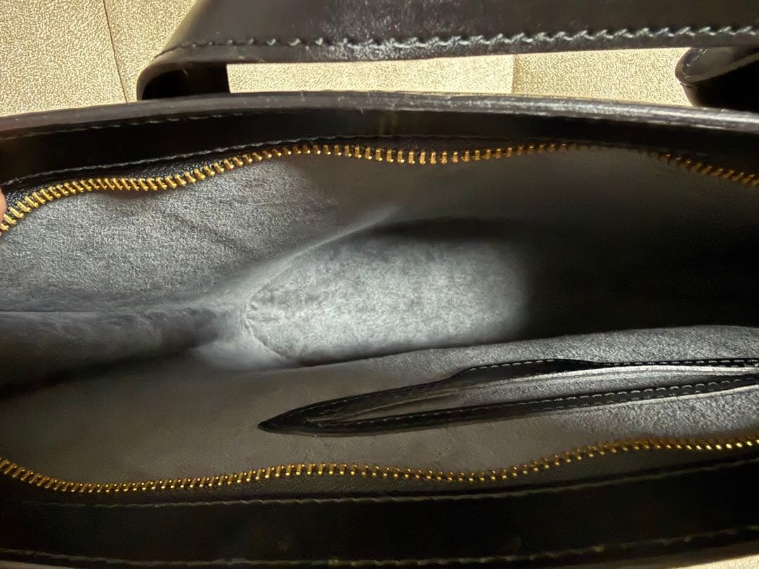 LOUIS VUITTON 黒 エピ ノワール サンジャク ジャンク品