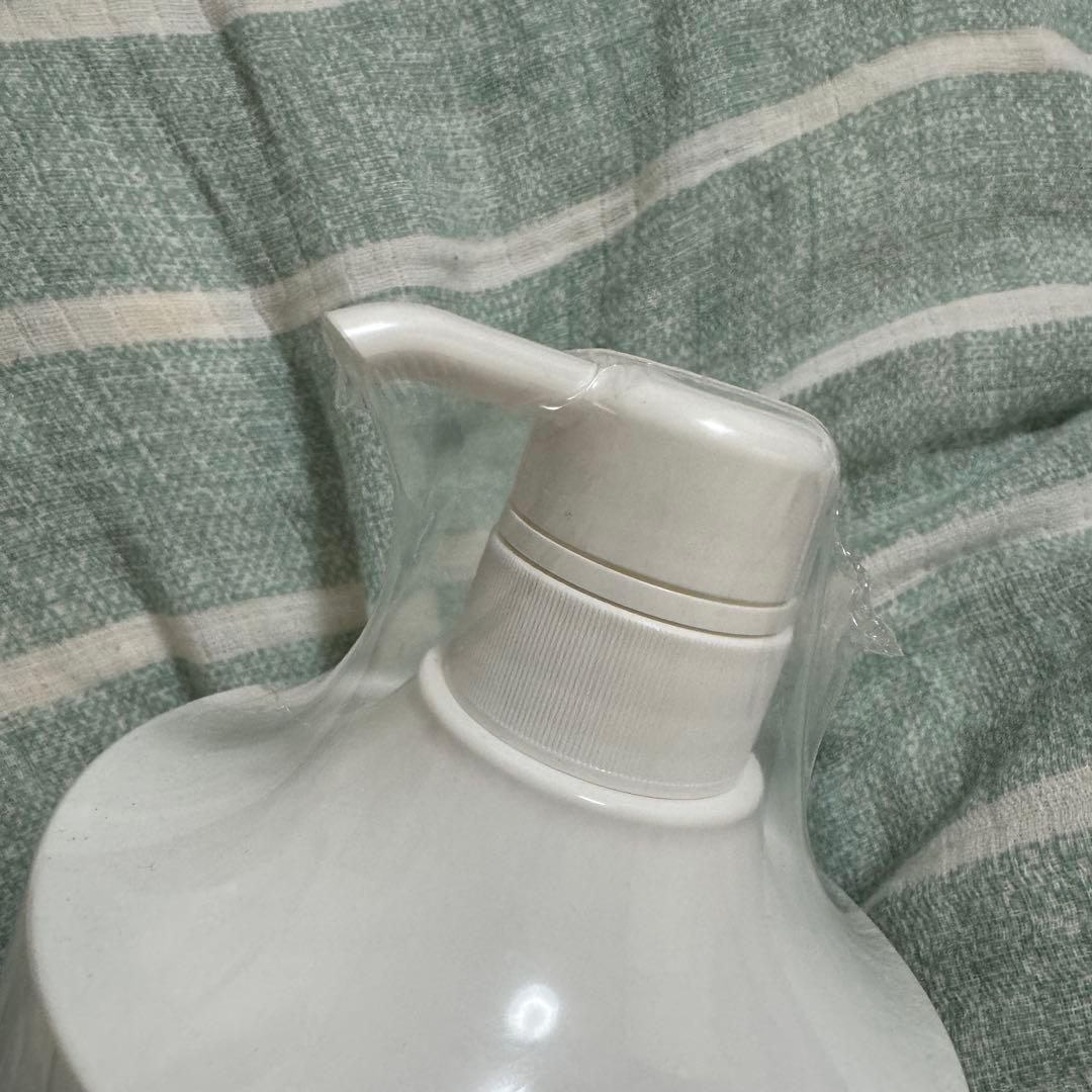 未開封】FAITH elemois body gel fitting 900g