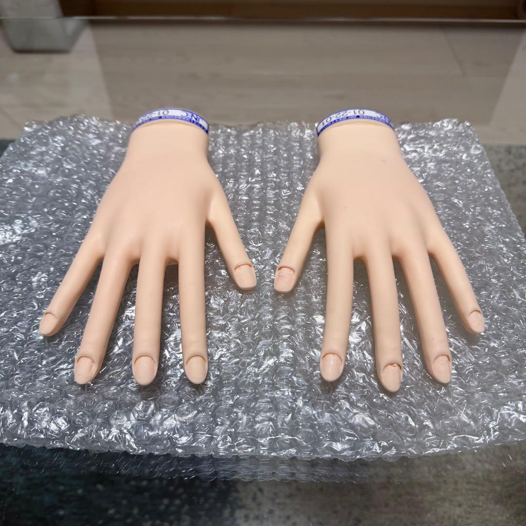 JNEC 認定モデルハンド ネイル試験 ハンドくん 箱付き 骨折なし - メルカリ