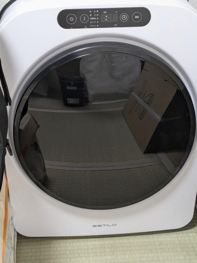 【ニトリ】コンパクト衣類乾燥機【3kg】 ニトリ「3kg衣類乾燥機」設置工事不要のコンパクトサイズ！衣類や乾燥