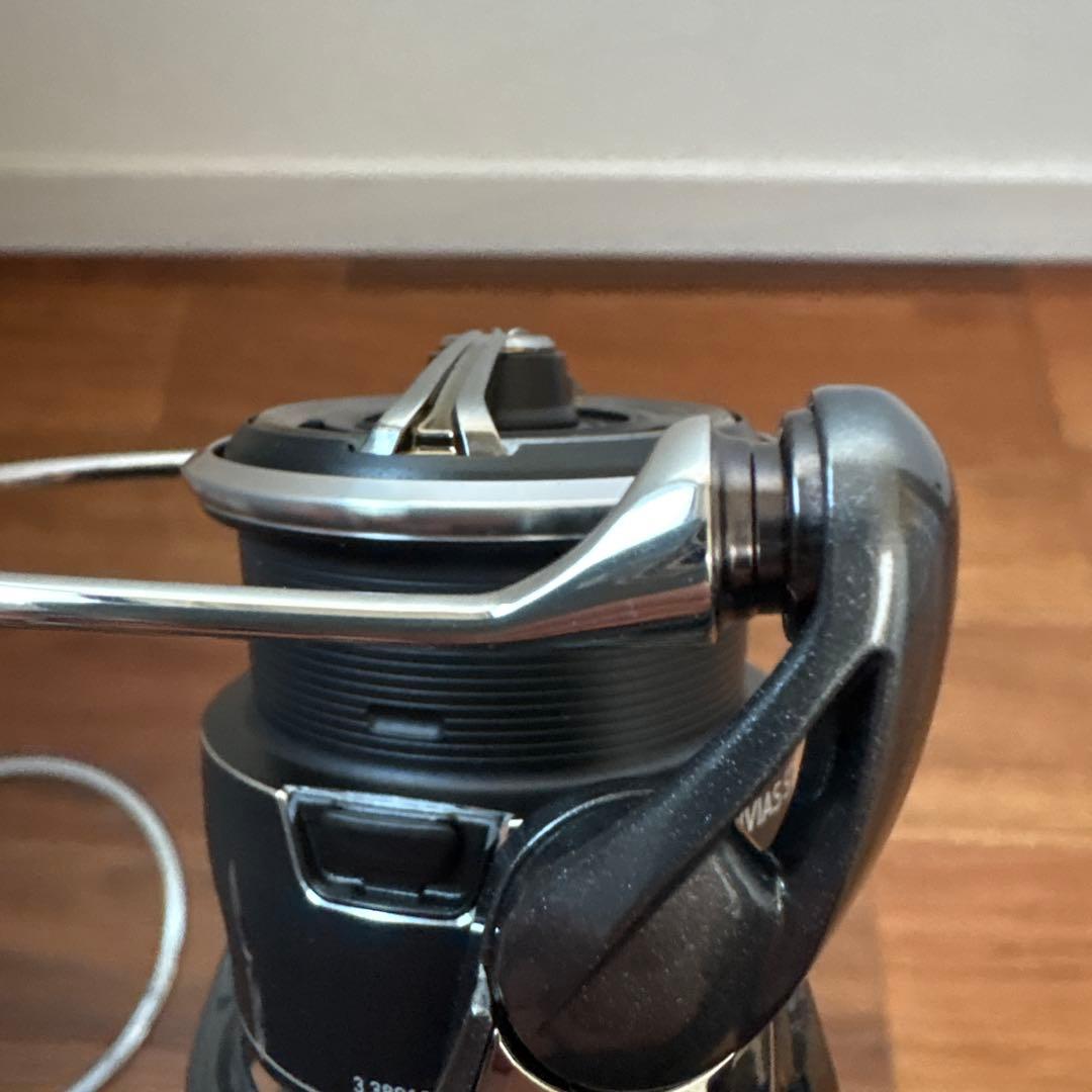 24ルビアス ST LT2000S-P リール アジング メバリング トラウト - メルカリ