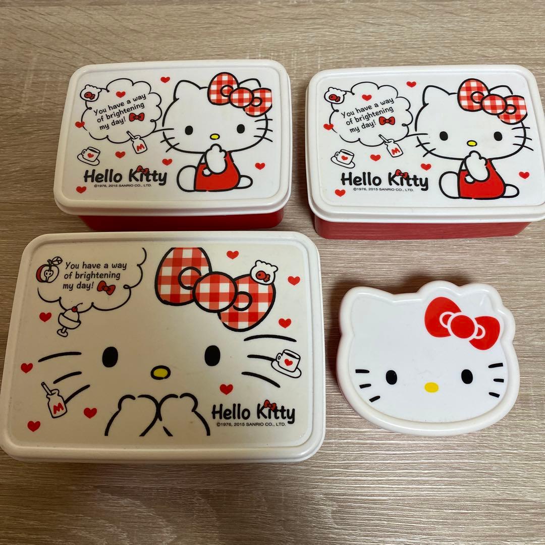 レア物❣️【入手困難】ハローキティ タッパー セット - メルカリ