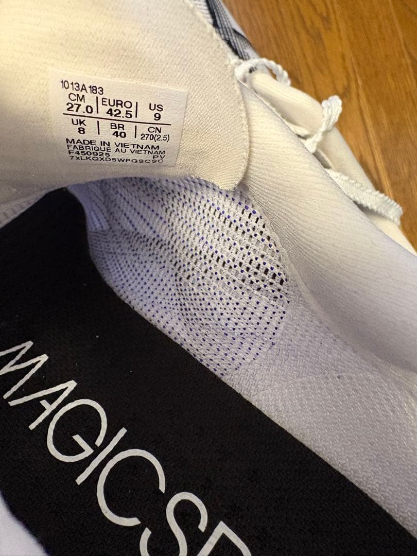 アシックスマジックスピード5 27.0cm