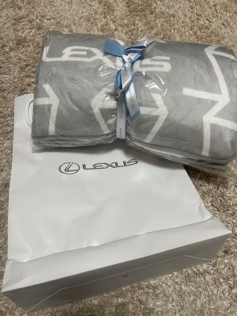 非売品 レクサスオリジナルブランケット 非売品】ブランケット レクサス LEXUS 膝掛け - メルカリ