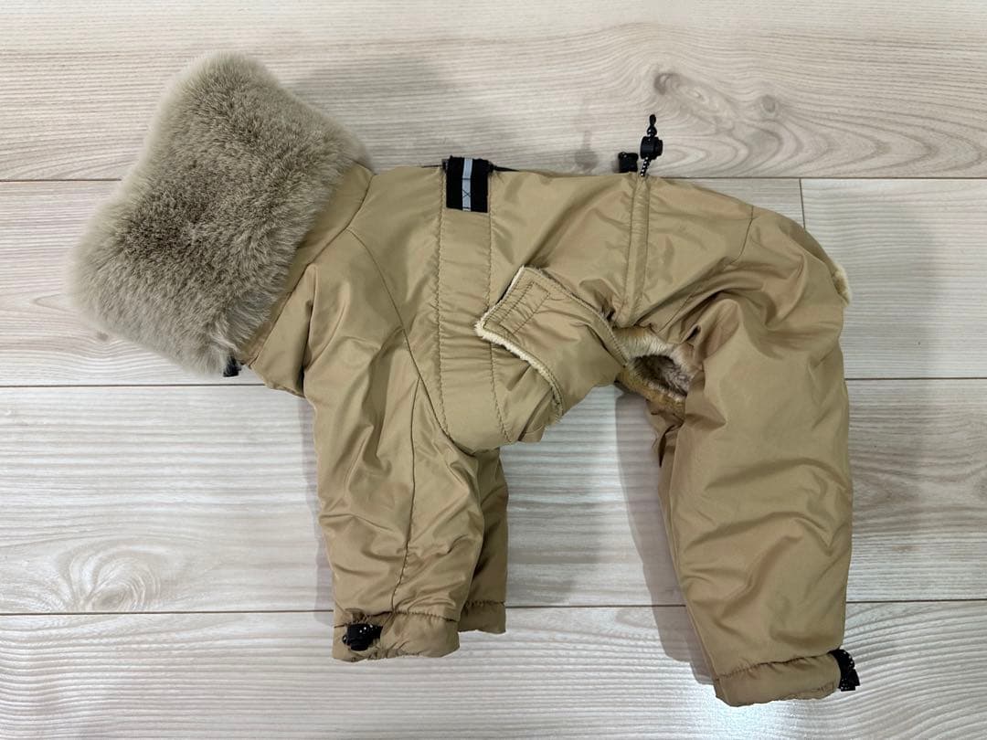 イタグレ服 ushh スノースーツ Sサイズ - メルカリ