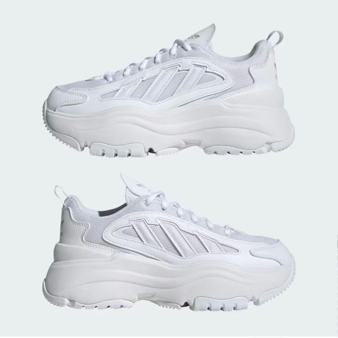新品未使用　adidas OZGAIA W 24.0cm ホワイト