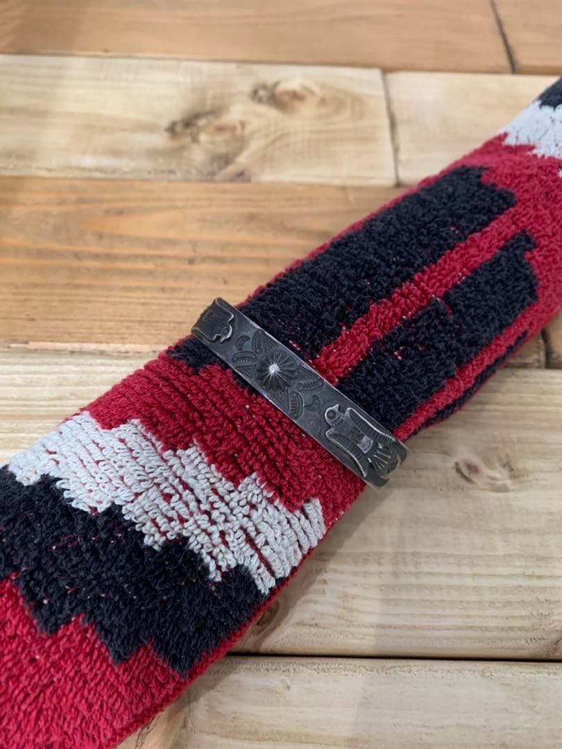 NAVAJO Swastika Thunderbird Arrow Bangle - メルカリ