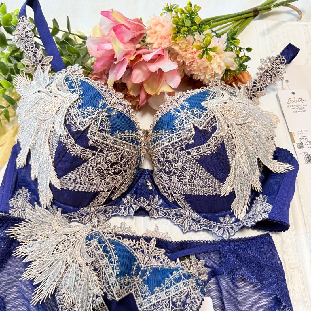 新品】wacoal サルート 79 ブラ ショーツセット E70M KO - メルカリ