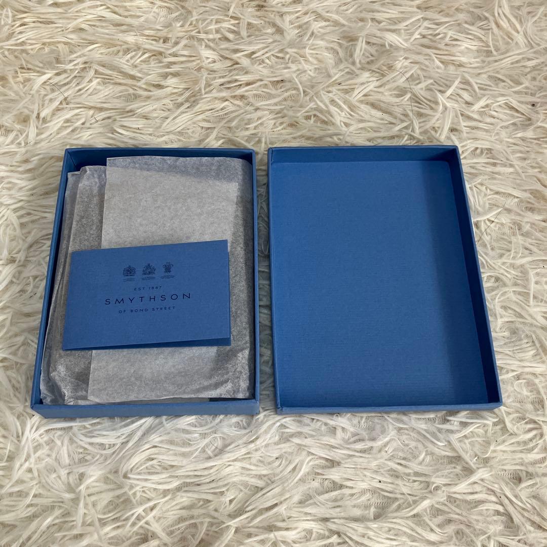 値下げ❗️★新品未使用！ SMYTHSON スマイソン 二つ折り財布★ 2026年最新】Smythson 二つ折り財布の人気アイテム - メルカリ