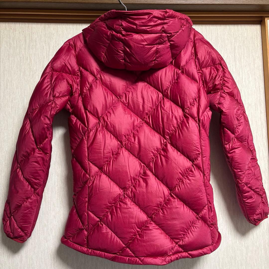 モンベル ライトアルパインダウンパーカ チェリーレッド レディース L