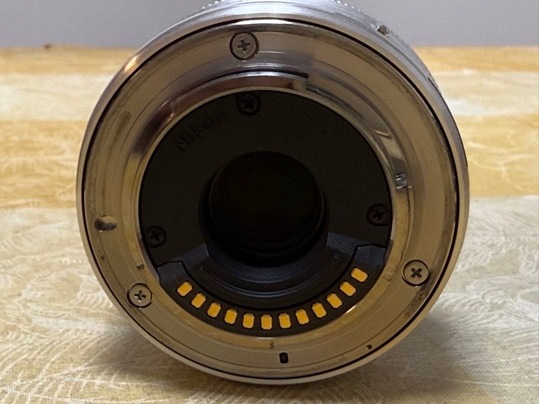 Nikon 1 NIKKOR 18.5mm F1.8レンズ