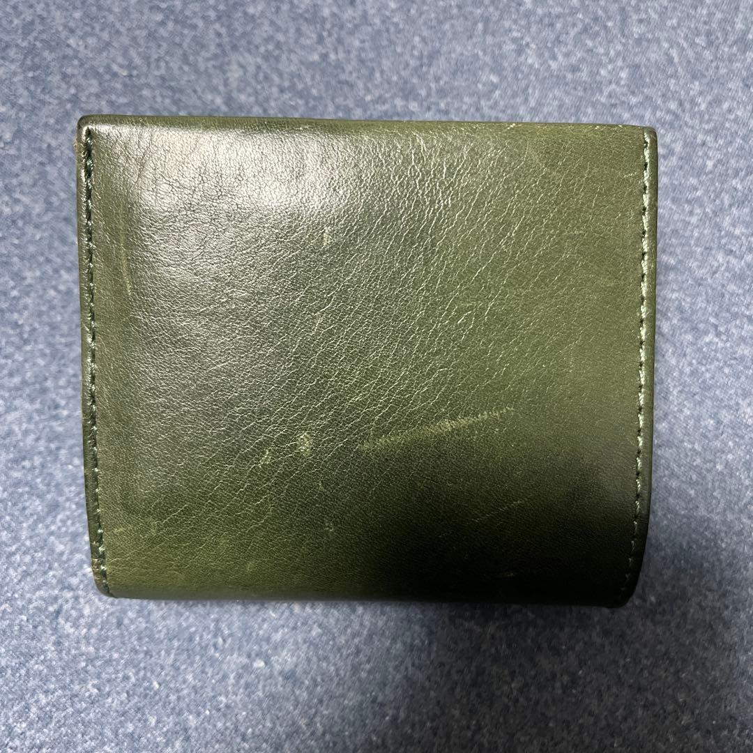 BEERBELLY オリーブグリーン 二つ折り財布 - メルカリ