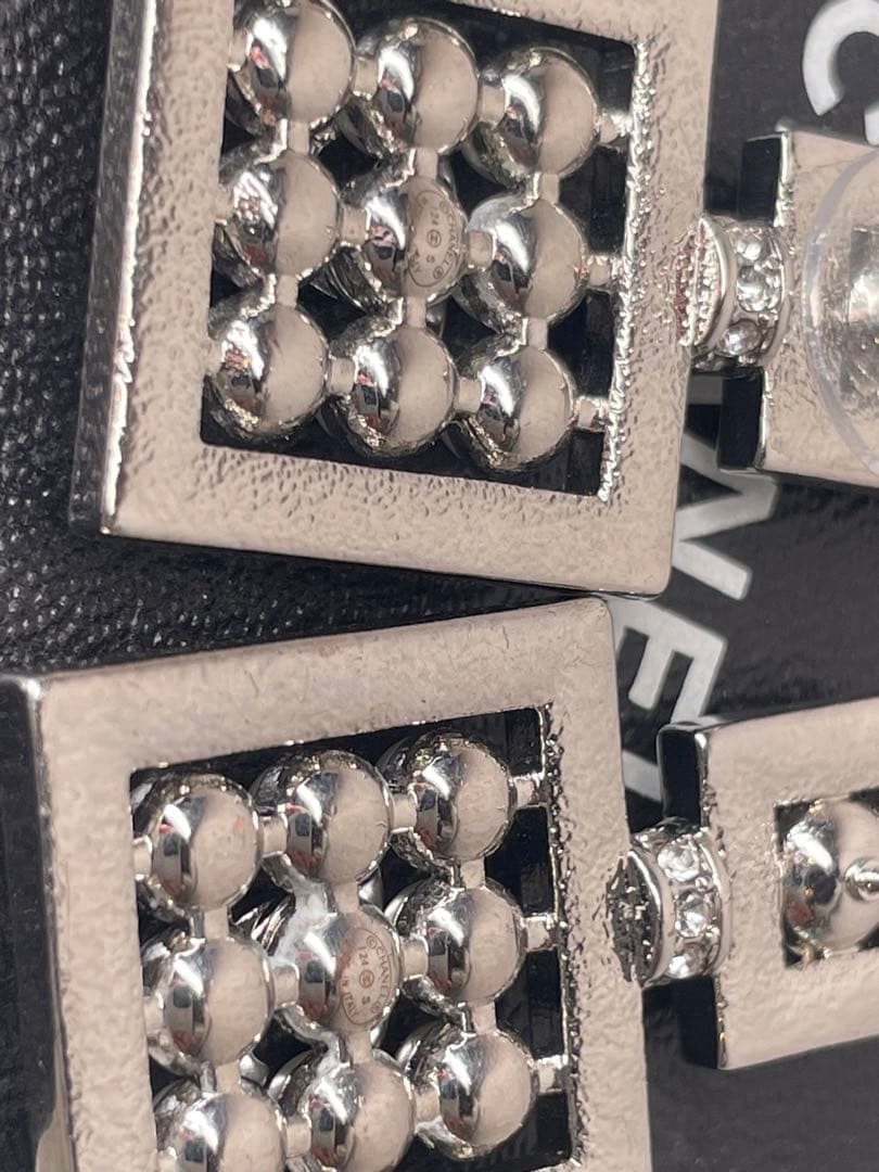 極美品】CHANEL EARRINGS ココマーク メタルパール ピアス - メルカリ