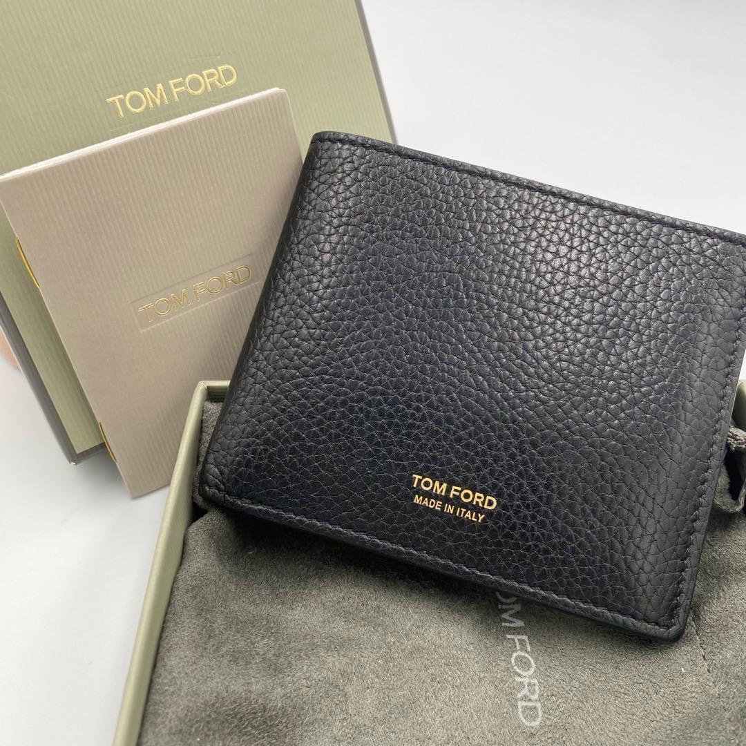 ！極美品！　トムフォード　折り財布　ブラック　付属品完備 トムフォード TOM FORD 財布 二つ折り財布 折りたたみ財布 Y0228
