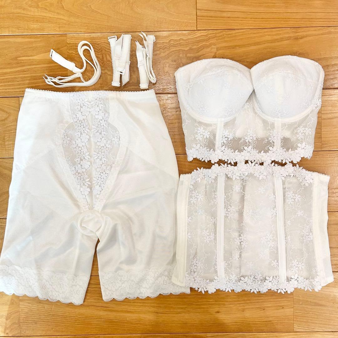 Wacoal ワコール　ブライダルインナー【ブラE65/ニッパー・ガードル64】 ran-fan_wacoal-gqc400q