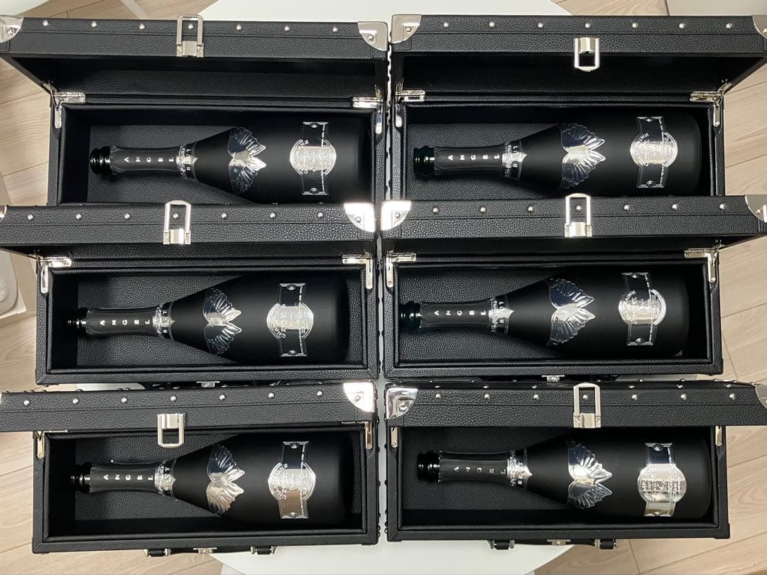 エンジェルシャンパン黒 エンジェルブラック エンジェル公式箱付き