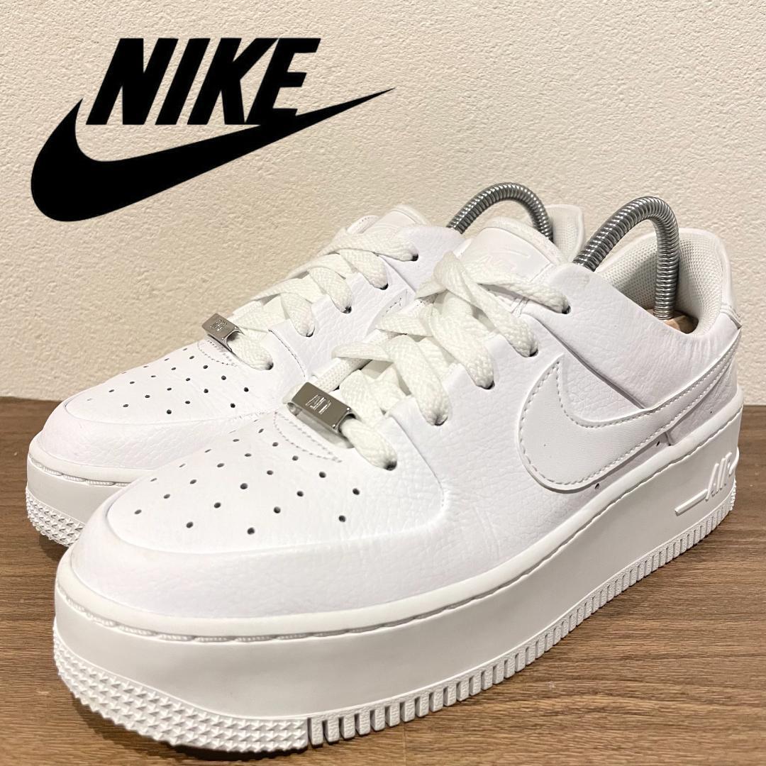 NIKE W AIR FORCE 1 SAGE LOW ナイキエアフォースワン ナイキ NIKE NIKE WMNS AIR FORCE 1 SAGE LOW ナイキ エアフォース