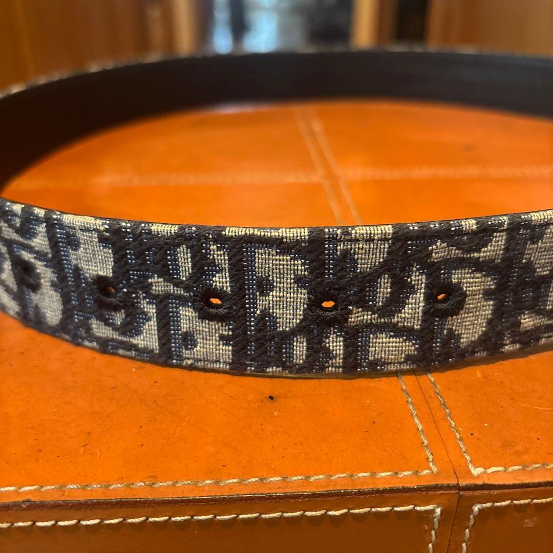 Dior CDロゴ ベルト ネイビー/ホワイト - メルカリ