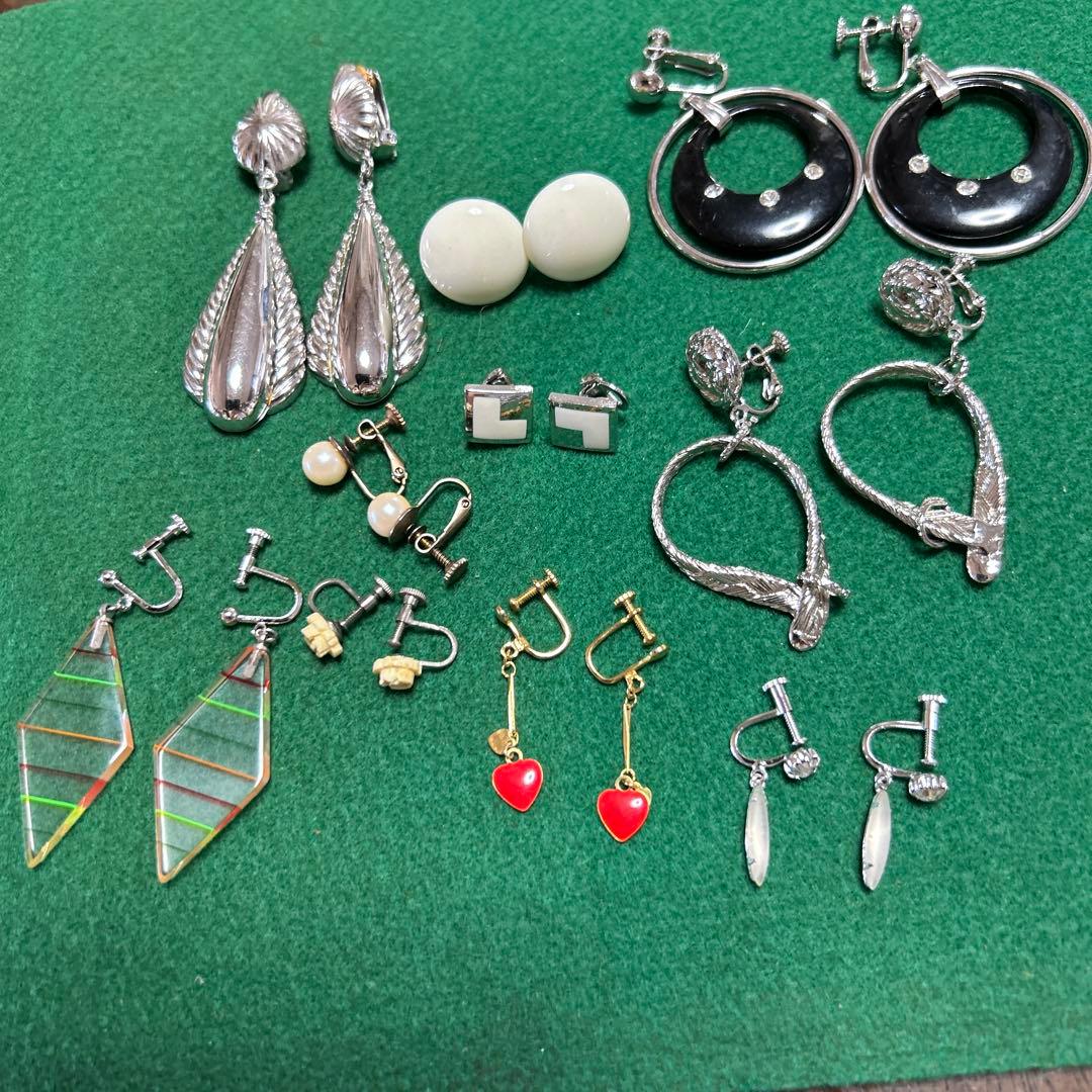 イヤリング10セットまとめ売り 昭和レトロなアクセサリー 全て中古品